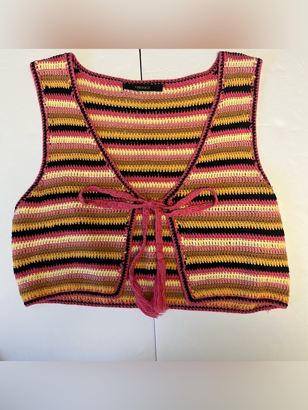 FOREVER 21 Boho Hippie Crochet Cropped Vest Striped Festival Indie Medium
